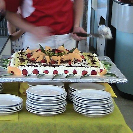 Hotel Universo Rimini Eksteriør bilde