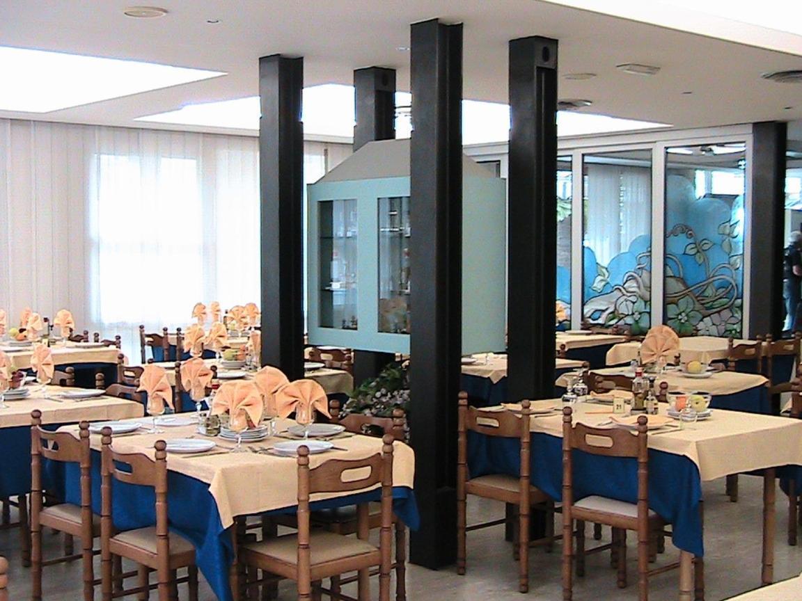 Hotel Universo Rimini Eksteriør bilde
