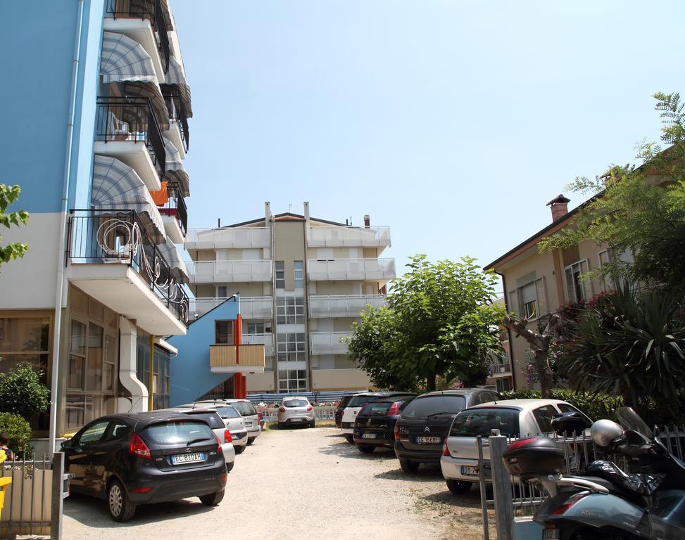 Hotel Universo Rimini Eksteriør bilde