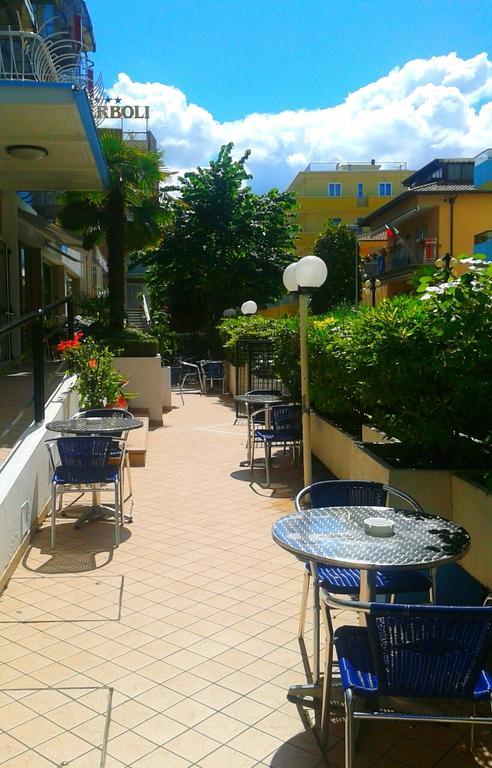 Hotel Universo Rimini Eksteriør bilde